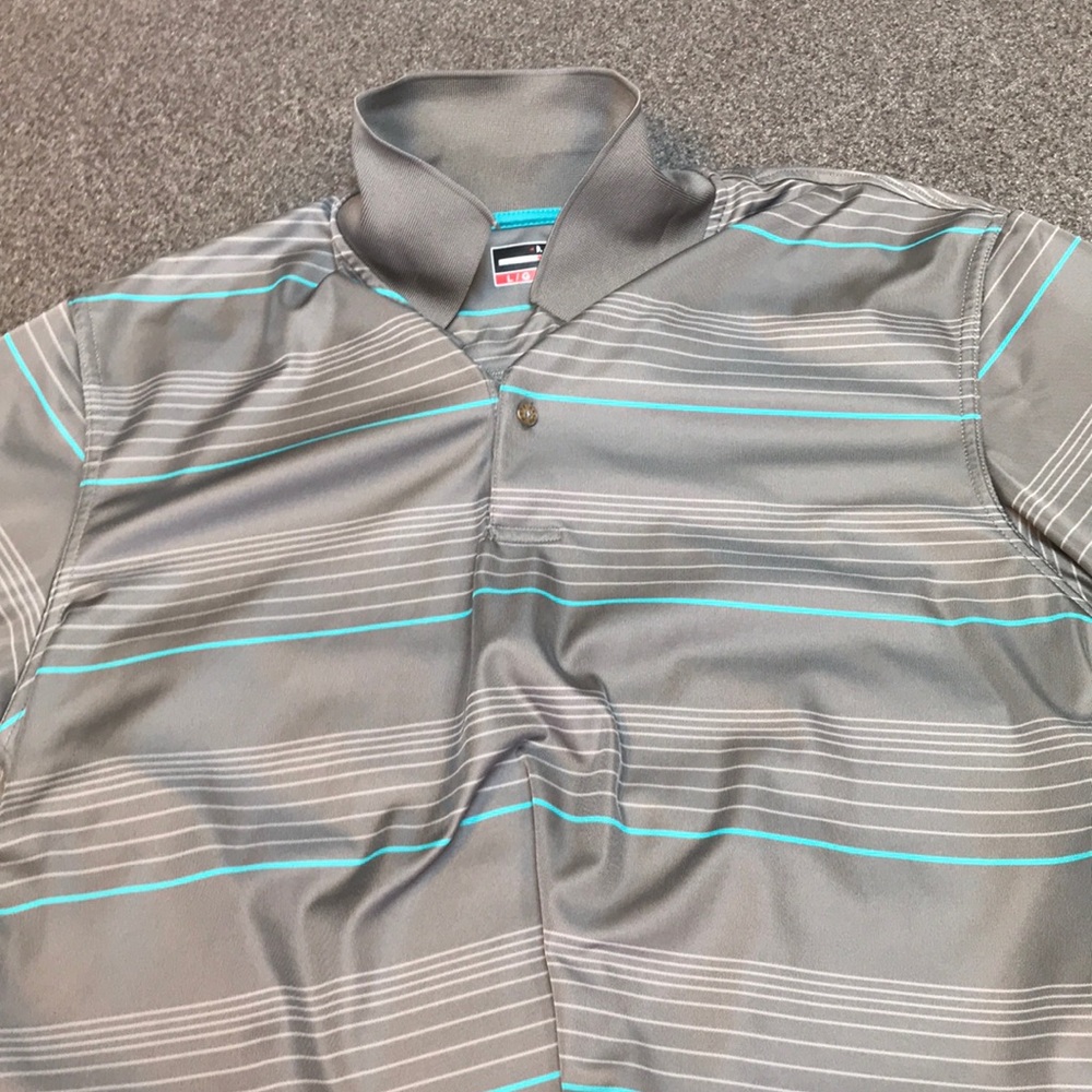 Men’s grand slam performance polo size large